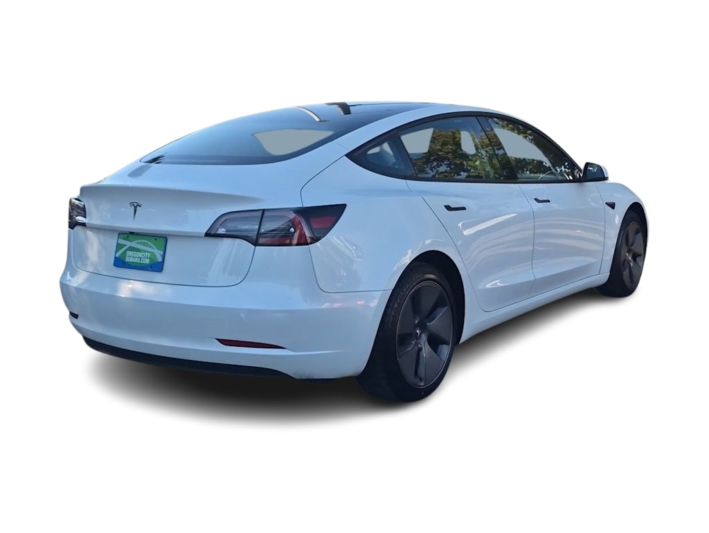 Thumbnail: 2023 Tesla Model 3 - 18