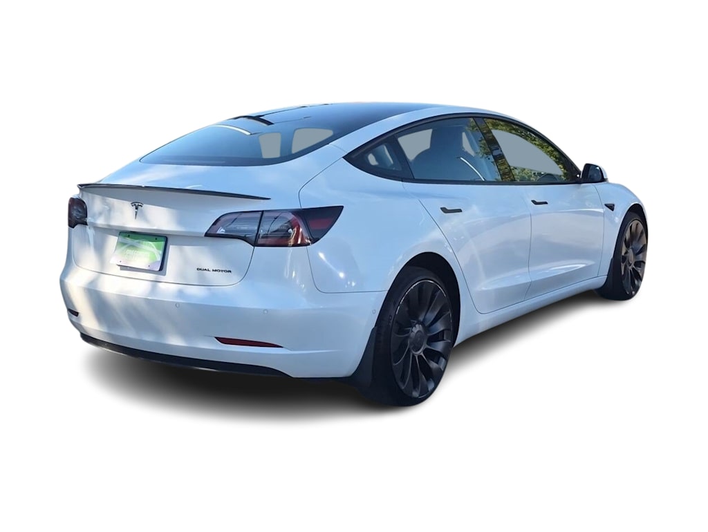 Thumbnail: 2022 Tesla Model 3 - 17