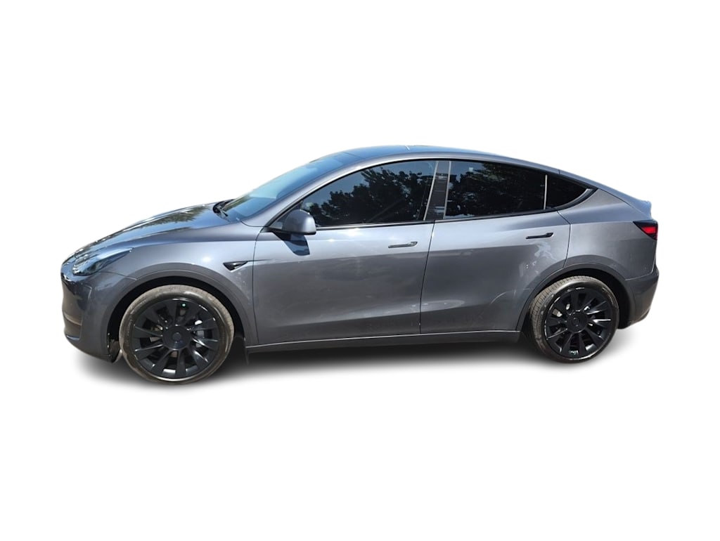 Thumbnail: 2023 Tesla Model Y - 3