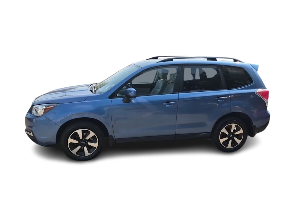 Thumbnail: 2018 Subaru Forester - 3