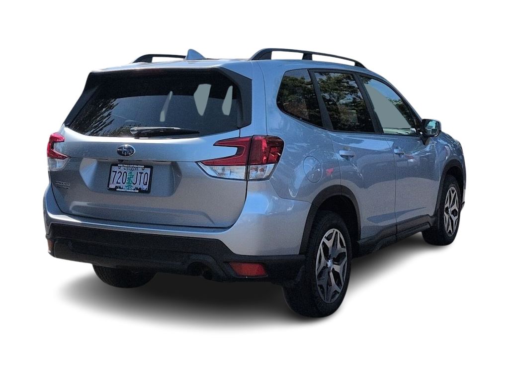 Thumbnail: 2020 Subaru Forester - 22