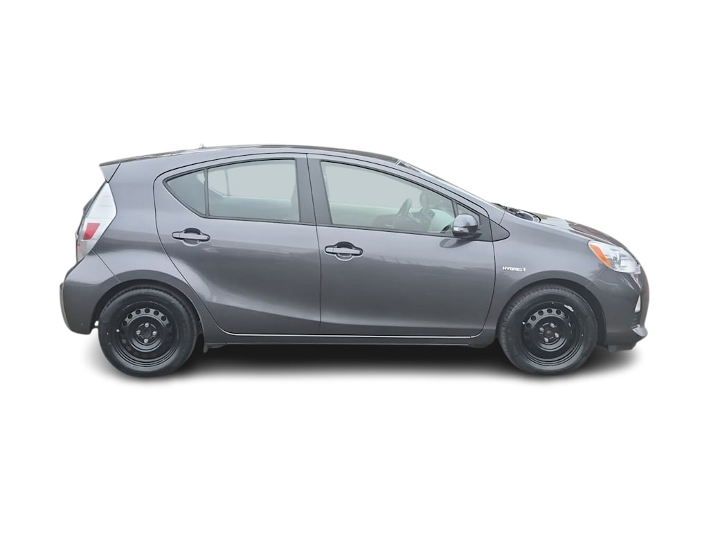 Thumbnail: 2012 Toyota Prius c - 23