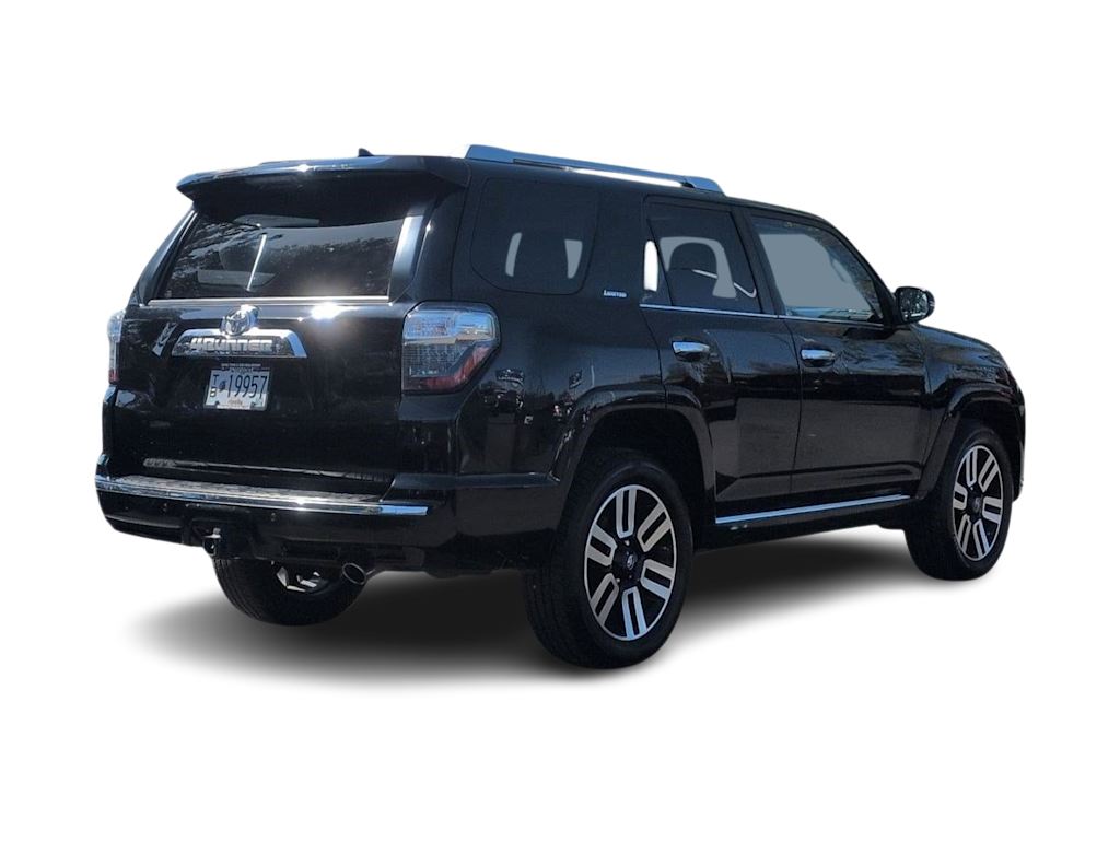 Thumbnail: 2016 Toyota 4Runner - 22