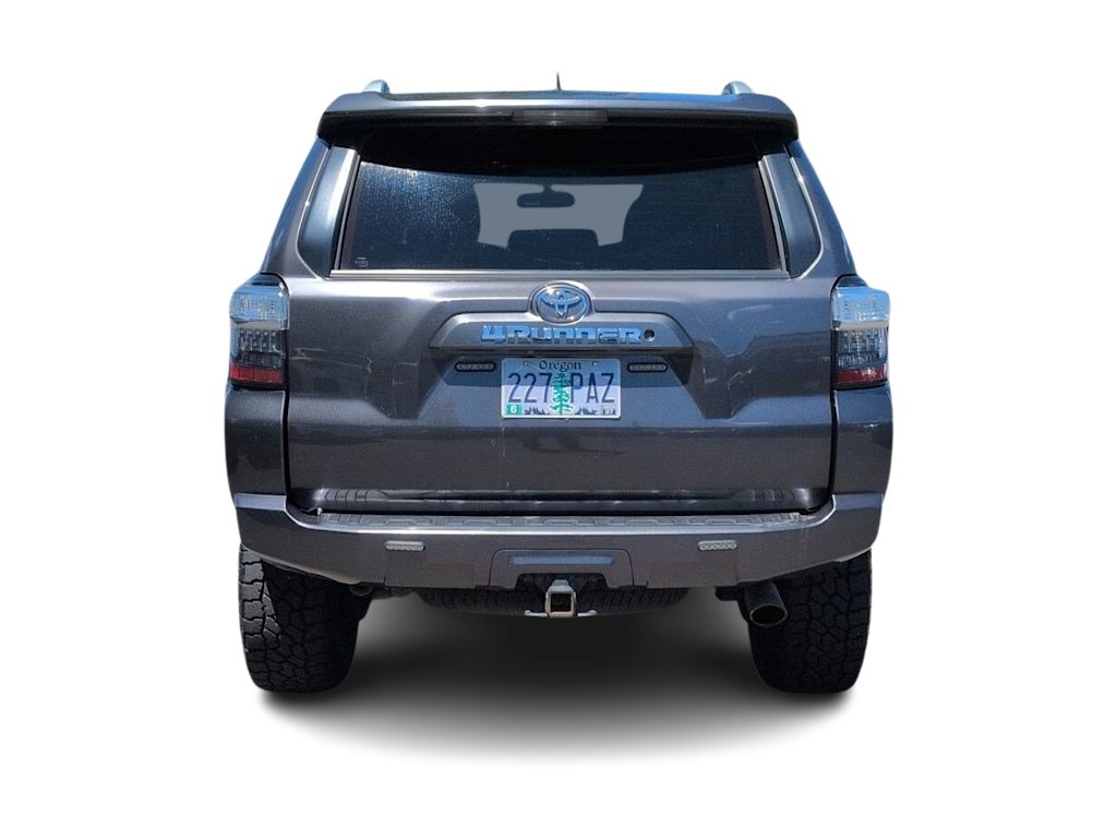 Thumbnail: 2017 Toyota 4Runner - 5
