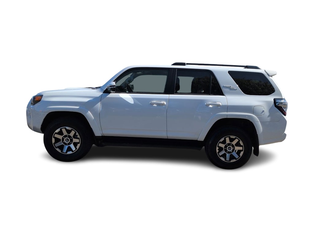 Thumbnail: 2024 Toyota 4Runner - 25