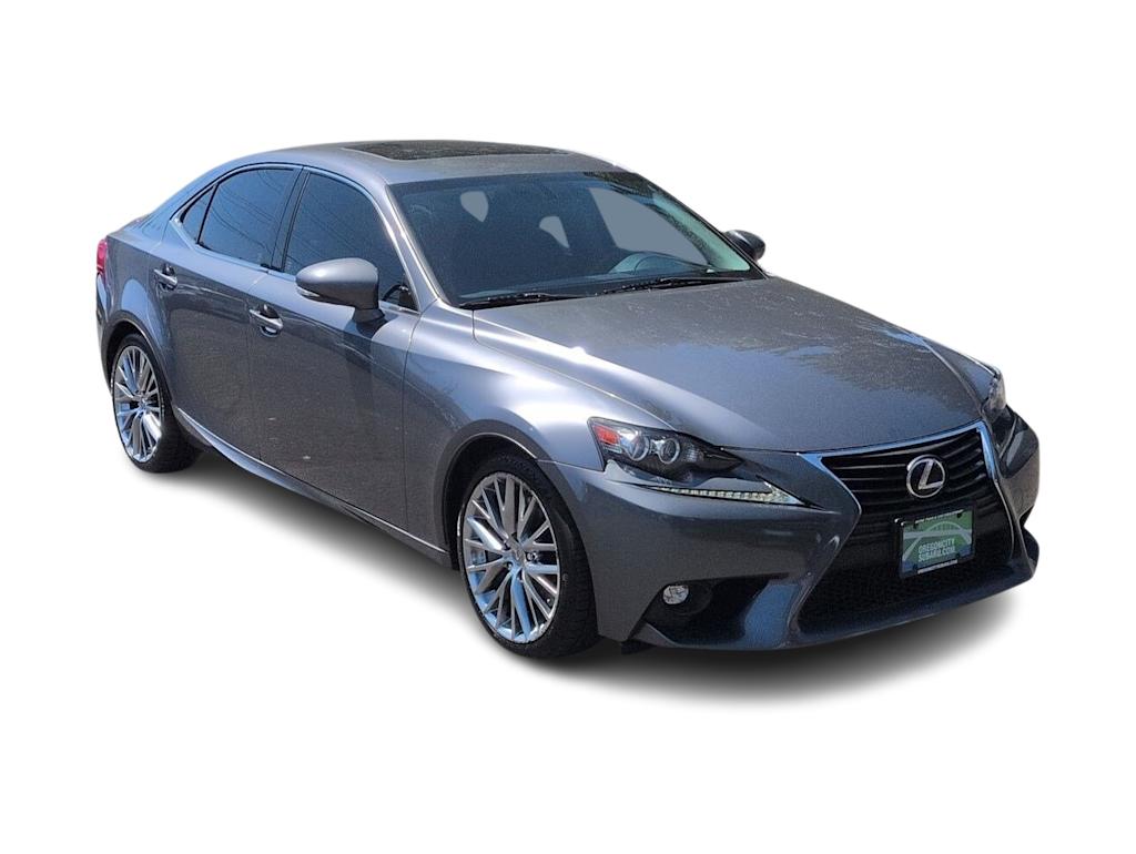 Thumbnail: 2016 Lexus IS - 22