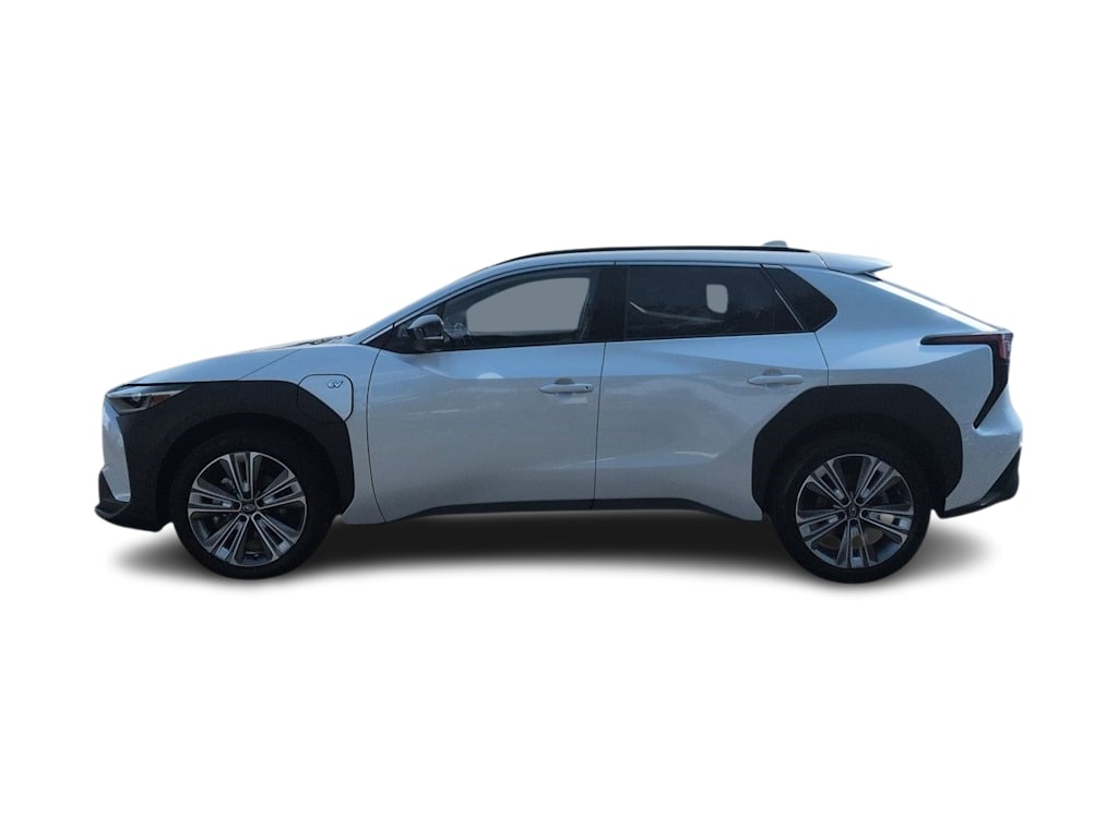 Thumbnail: 2023 Subaru Solterra - 3