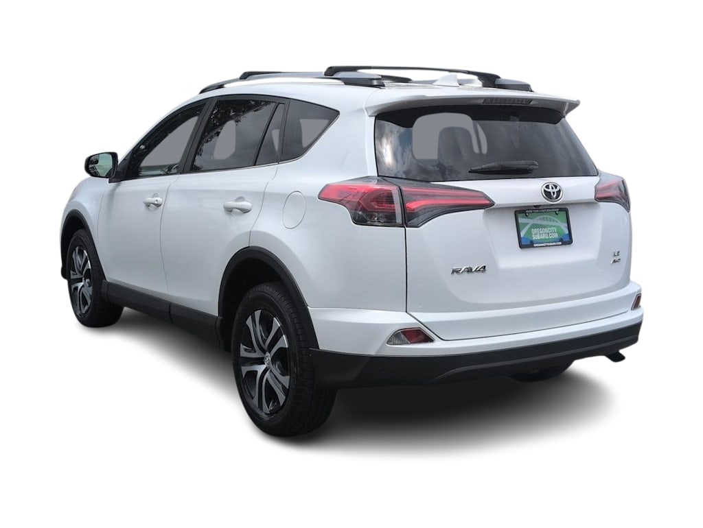 Thumbnail: 2017 Toyota RAV4 - 4