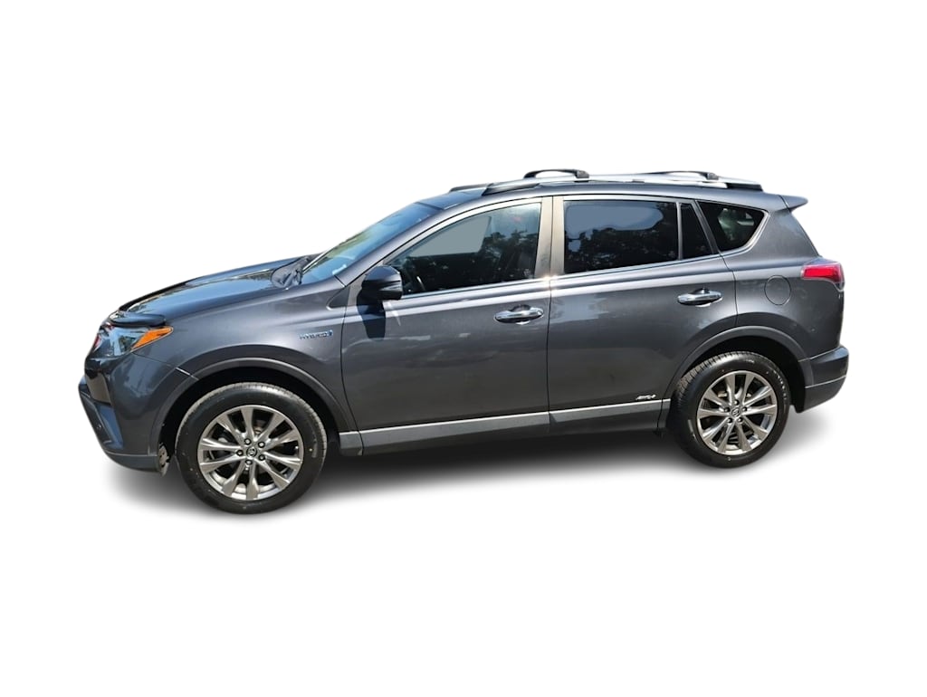 Thumbnail: 2017 Toyota RAV4 - 3