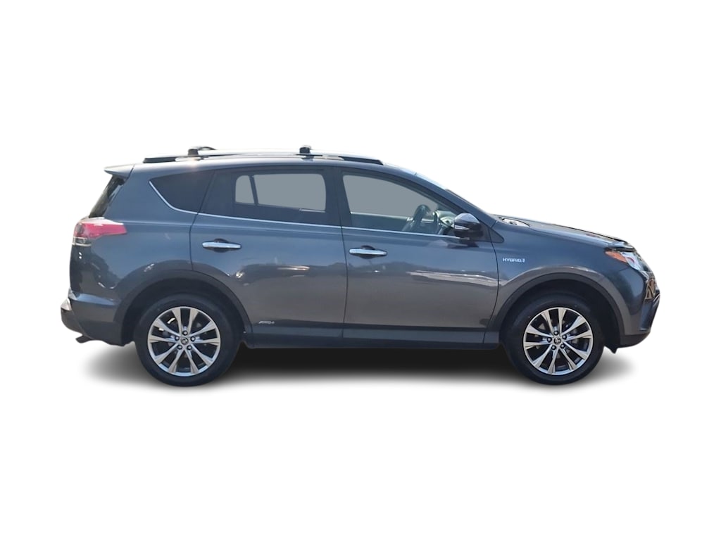 Thumbnail: 2017 Toyota RAV4 - 24