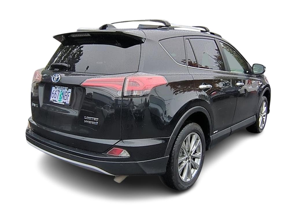 Thumbnail: 2018 Toyota RAV4 - 22