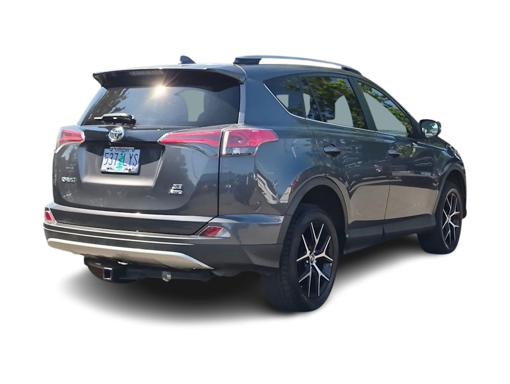 Thumbnail: 2018 Toyota RAV4 - 22
