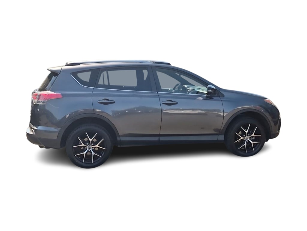 Thumbnail: 2018 Toyota RAV4 - 23