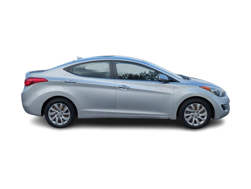 2012 Hyundai Elantra GLS 24