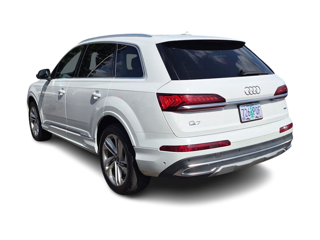 Thumbnail: 2021 Audi Q7 - 4