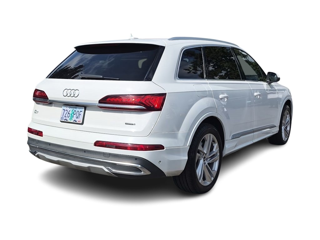 Thumbnail: 2021 Audi Q7 - 24