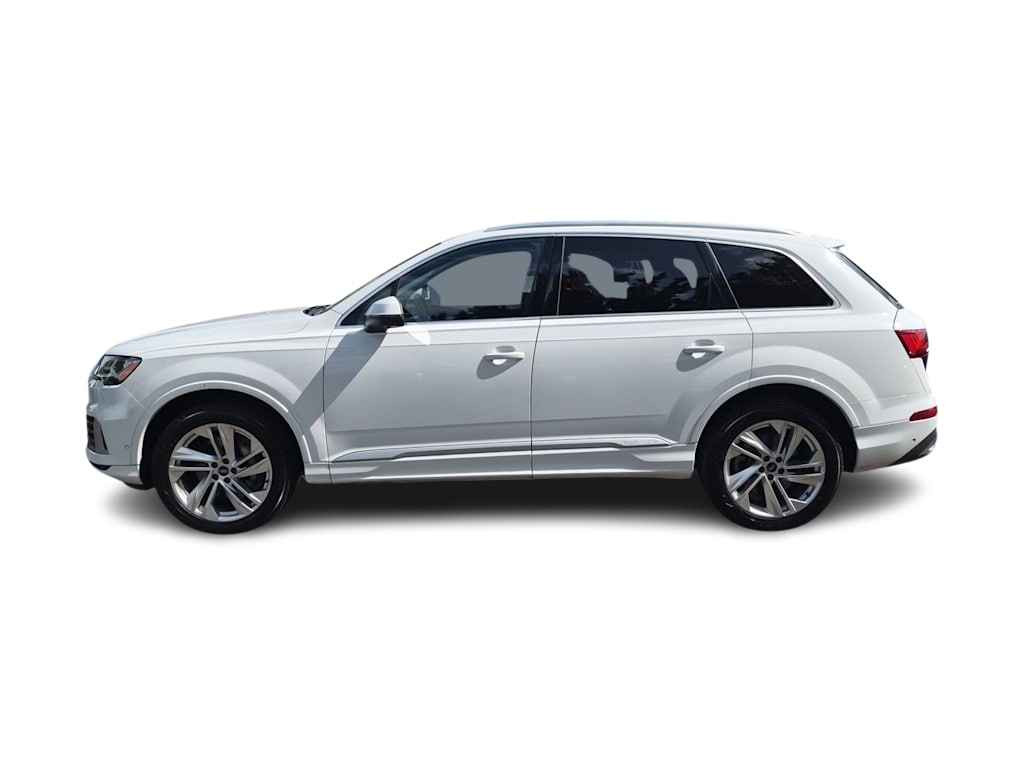 Thumbnail: 2021 Audi Q7 - 3