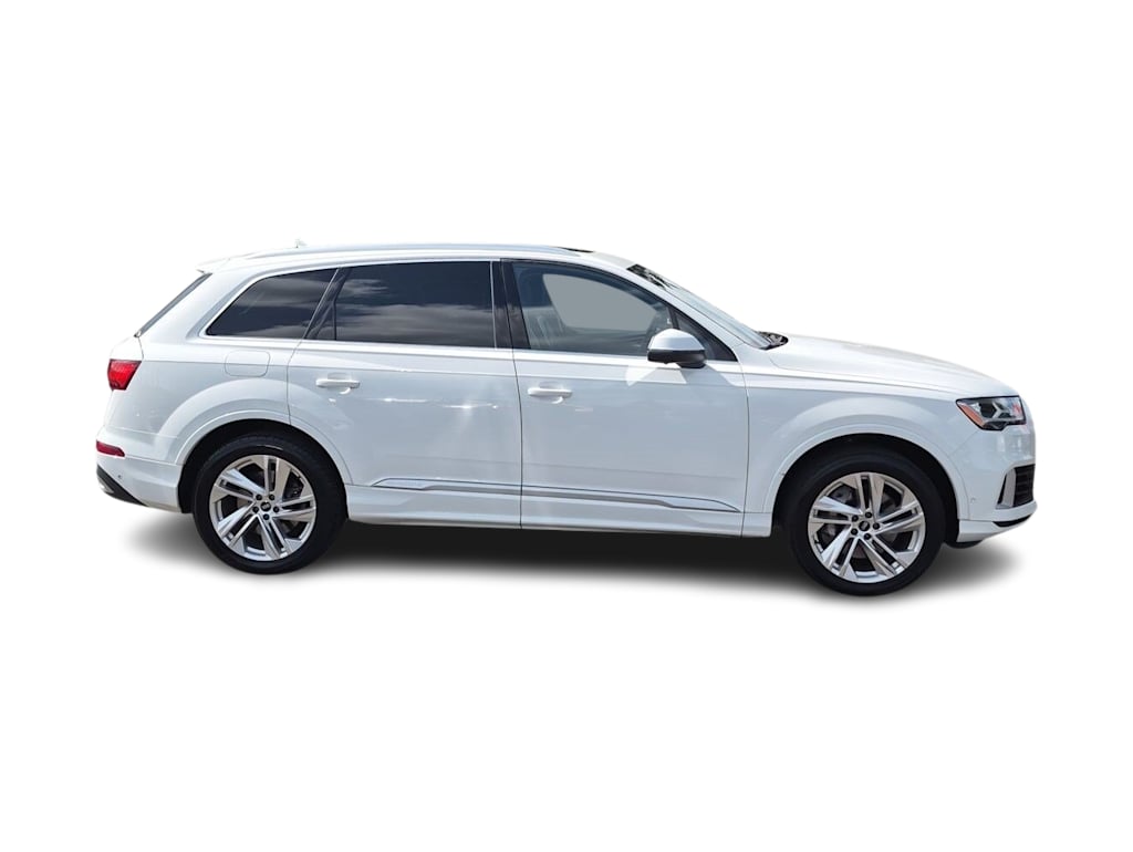 Thumbnail: 2021 Audi Q7 - 25