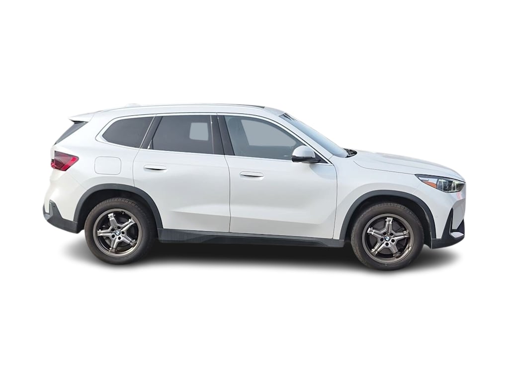 Thumbnail: 2023 BMW X1 - 23
