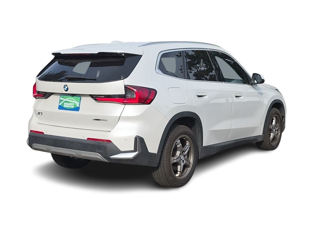 Thumbnail: 2023 BMW X1 - 22