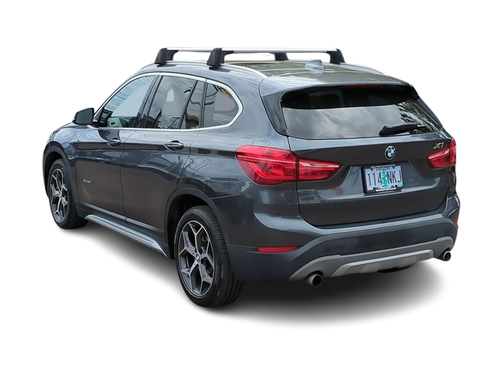 Thumbnail: 2018 BMW X1 - 4