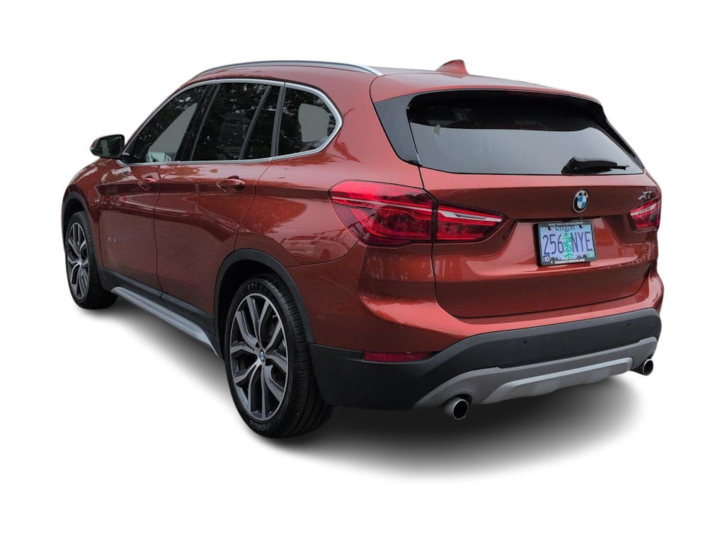 Thumbnail: 2018 BMW X1 - 27