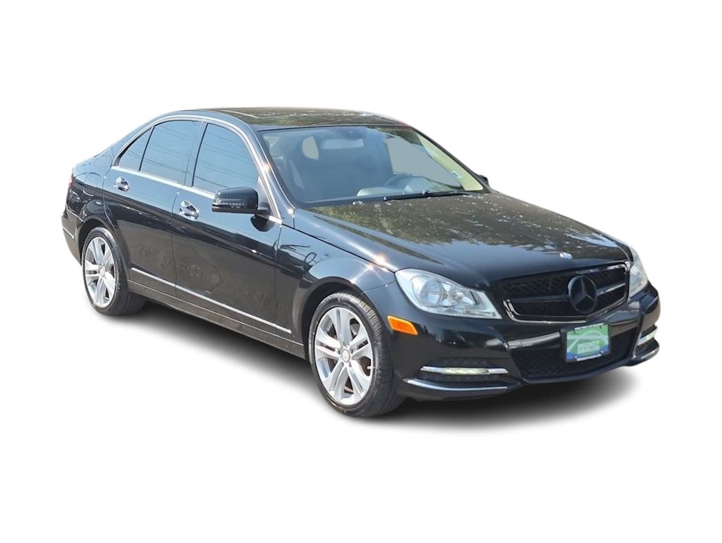 Thumbnail: 2012 Mercedes-Benz C-Class - 21
