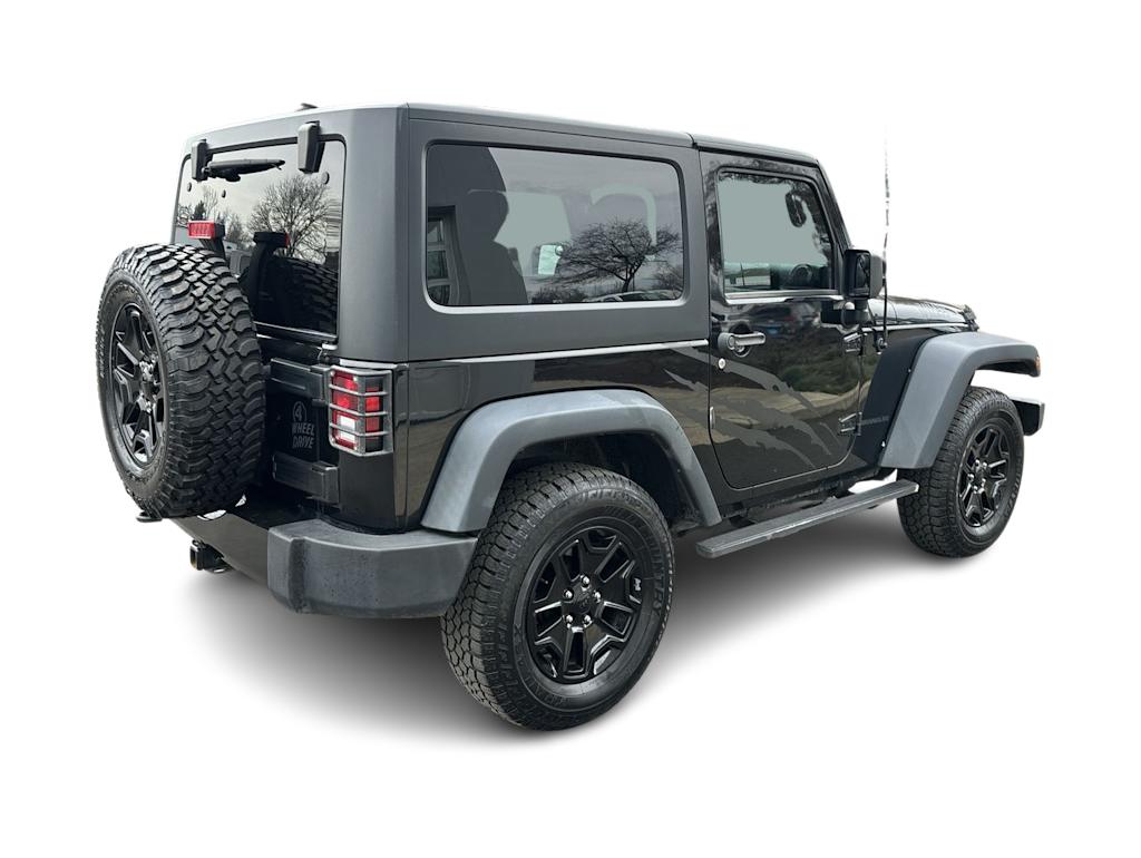 Thumbnail: 2015 Jeep Wrangler - 10