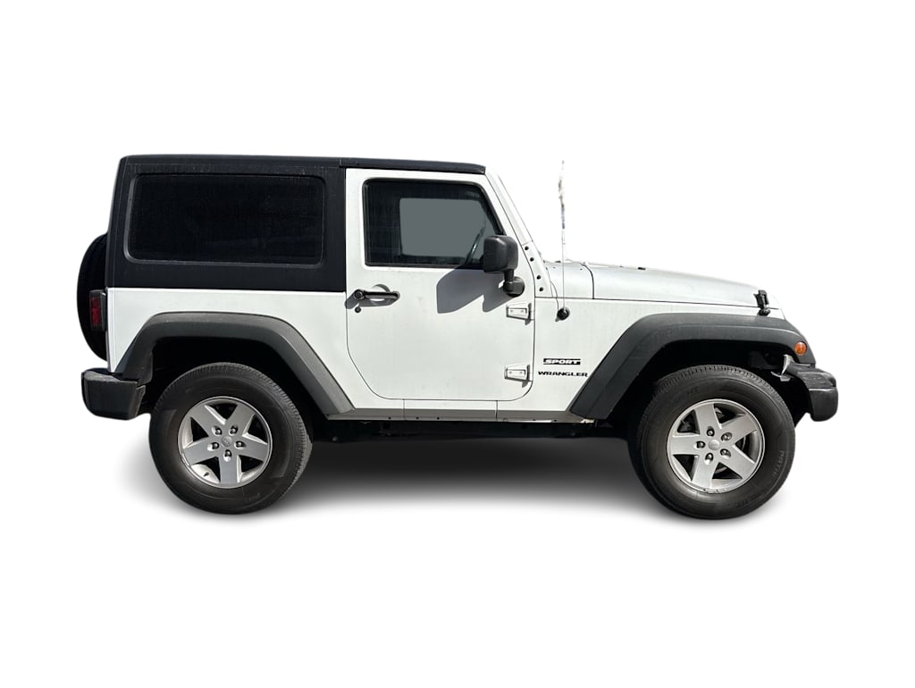 Thumbnail: 2017 Jeep Wrangler - 9