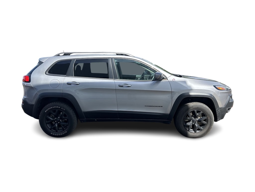 Thumbnail: 2018 Jeep Cherokee - 9