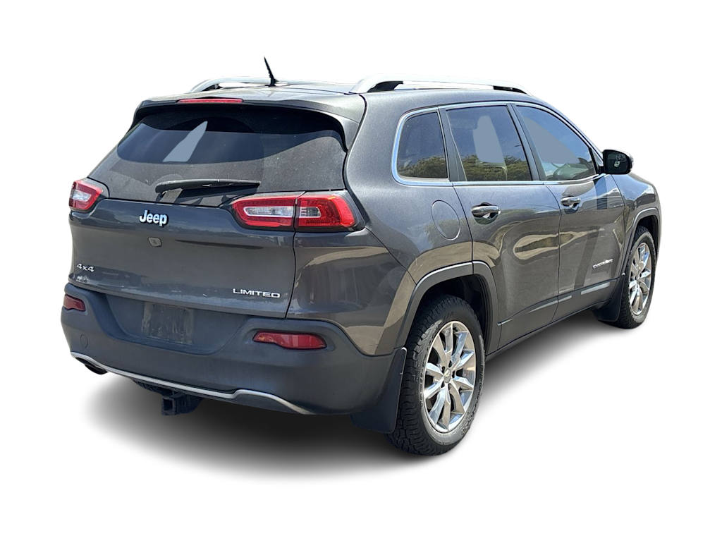Thumbnail: 2015 Jeep Cherokee - 8