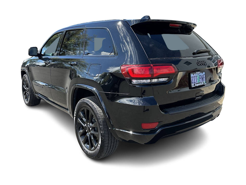Thumbnail: 2020 Jeep Grand Cherokee - 3