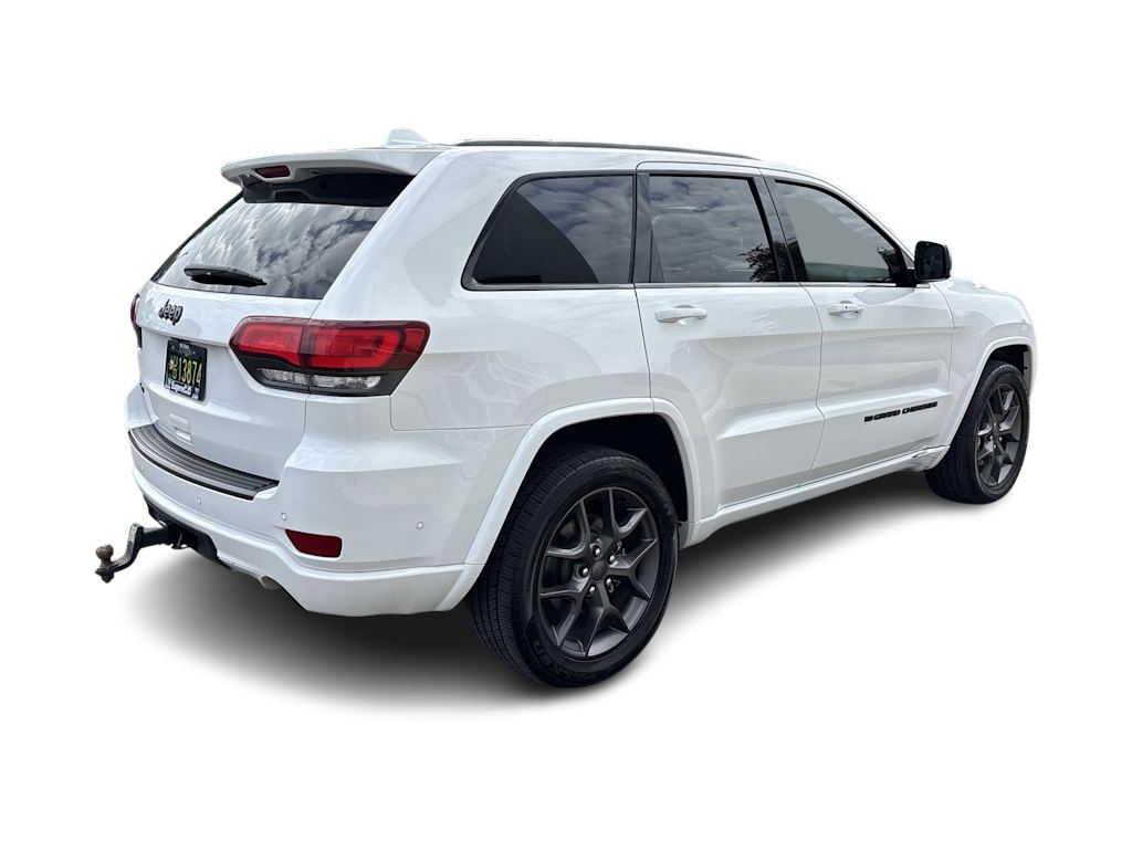 Thumbnail: 2021 Jeep Grand Cherokee - 12