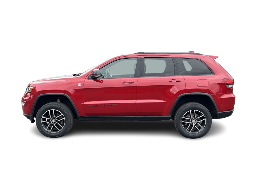 Thumbnail: 2017 Jeep Grand Cherokee - 2