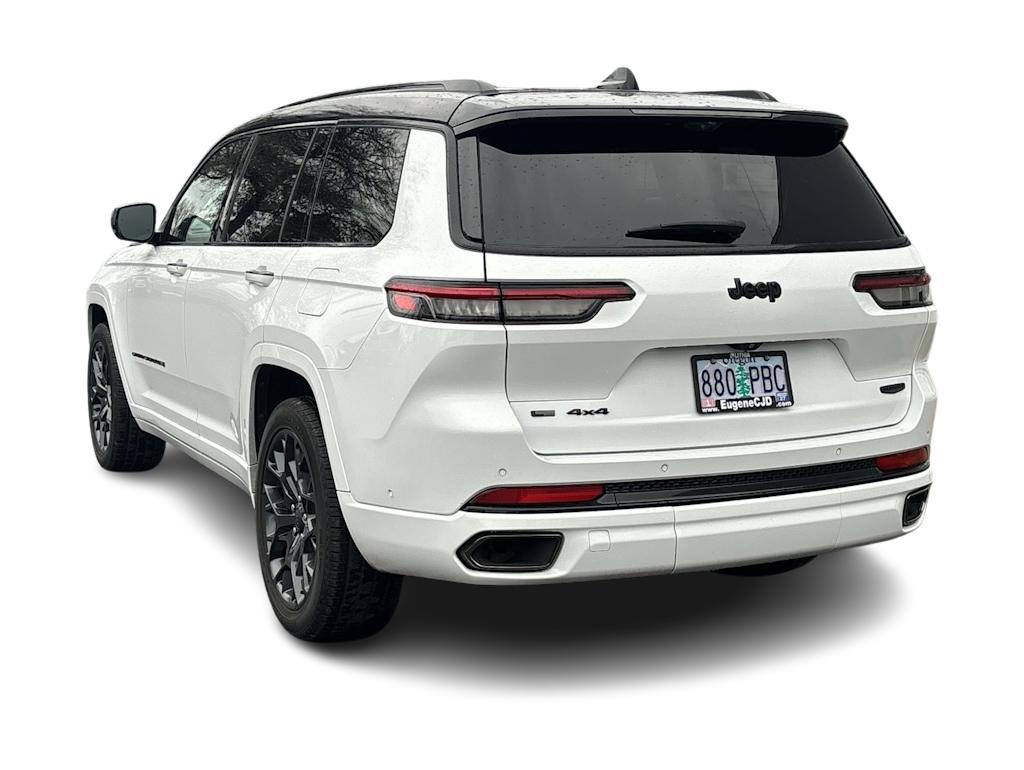 Thumbnail: 2023 Jeep Grand Cherokee L - 4