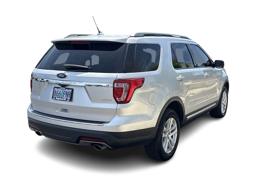 Thumbnail: 2018 Ford Explorer - 14