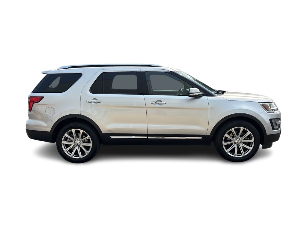 Thumbnail: 2016 Ford Explorer - 14