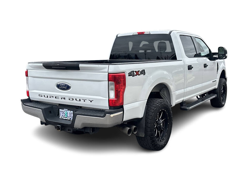 Thumbnail: 2018 Ford F-250 - 11