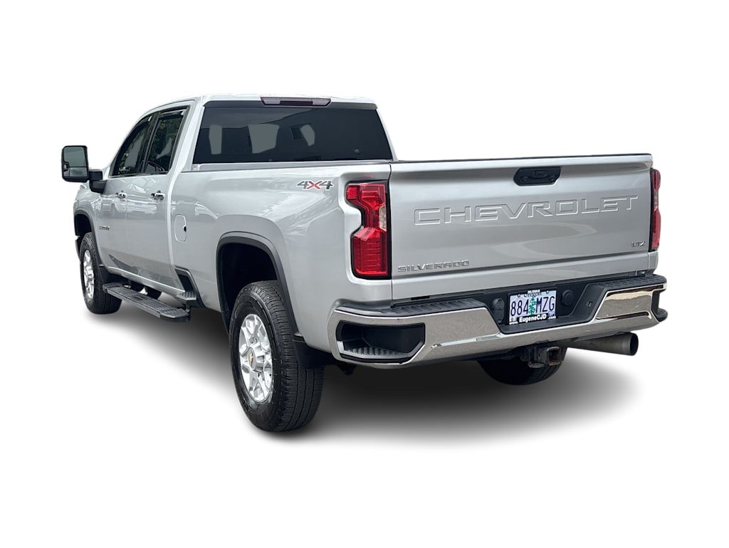 Thumbnail: 2022 Chevrolet Silverado 3500 - 3