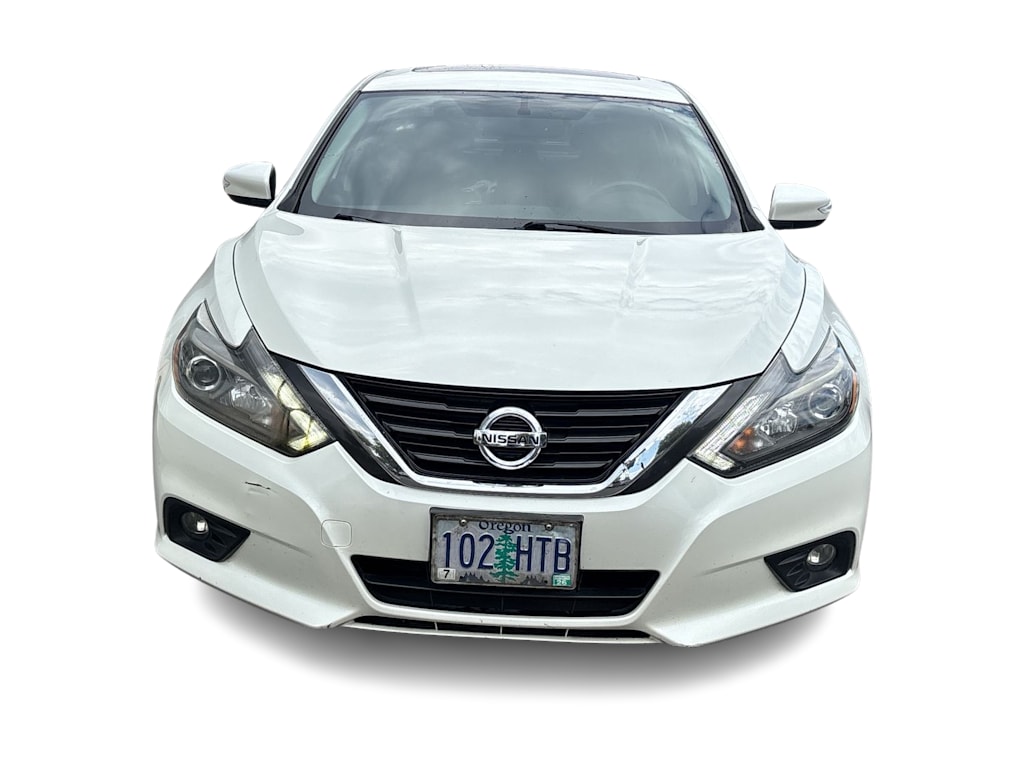 Thumbnail: 2016 Nissan Altima - 5