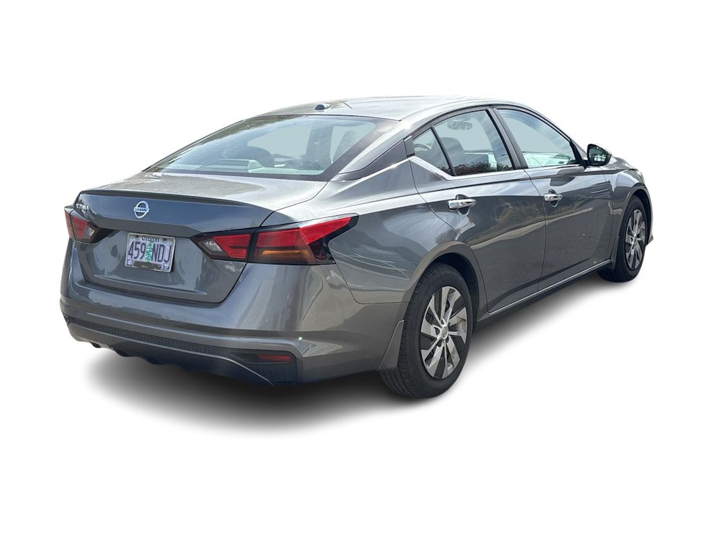 Thumbnail: 2020 Nissan Altima - 8