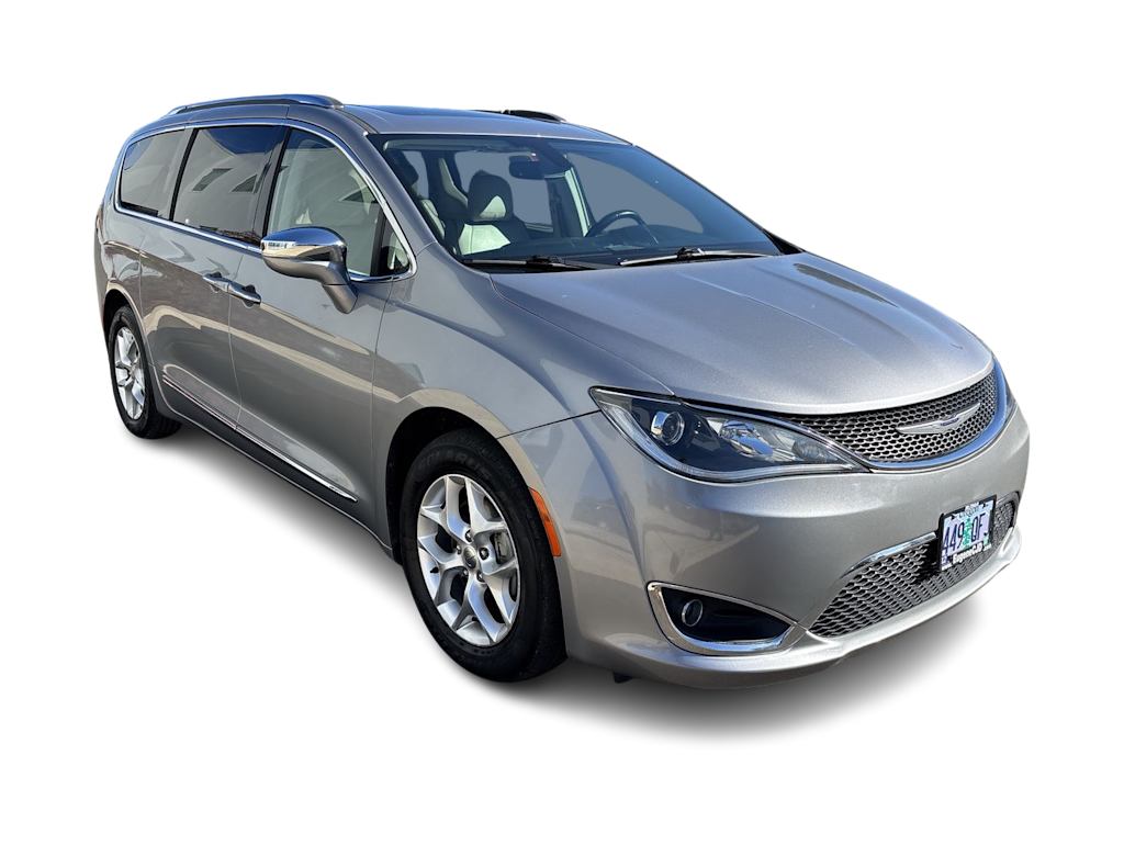 Thumbnail: 2020 Chrysler Pacifica - 11