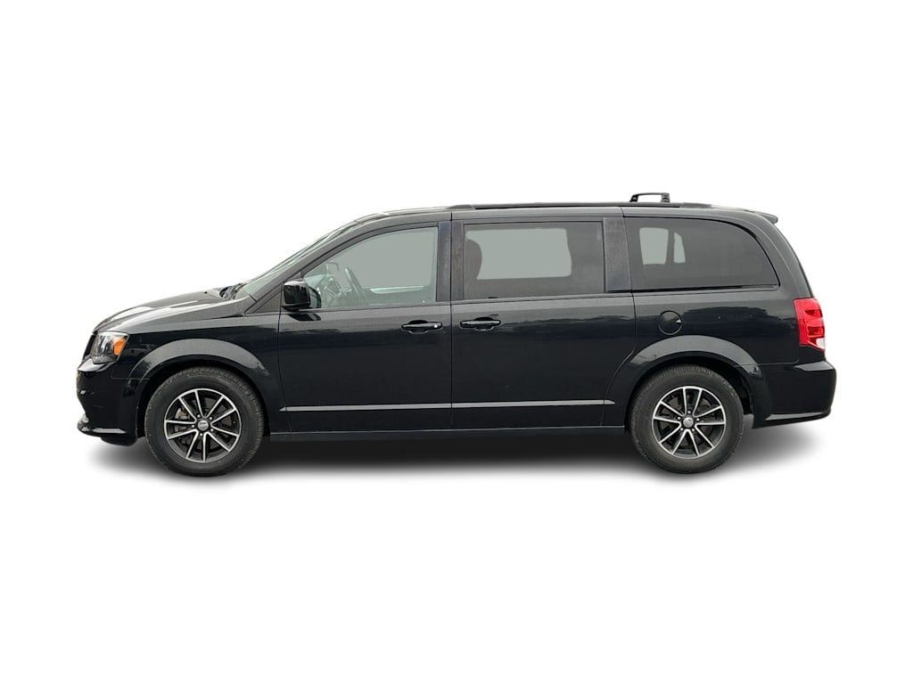 Thumbnail: 2018 Dodge Grand Caravan - 2