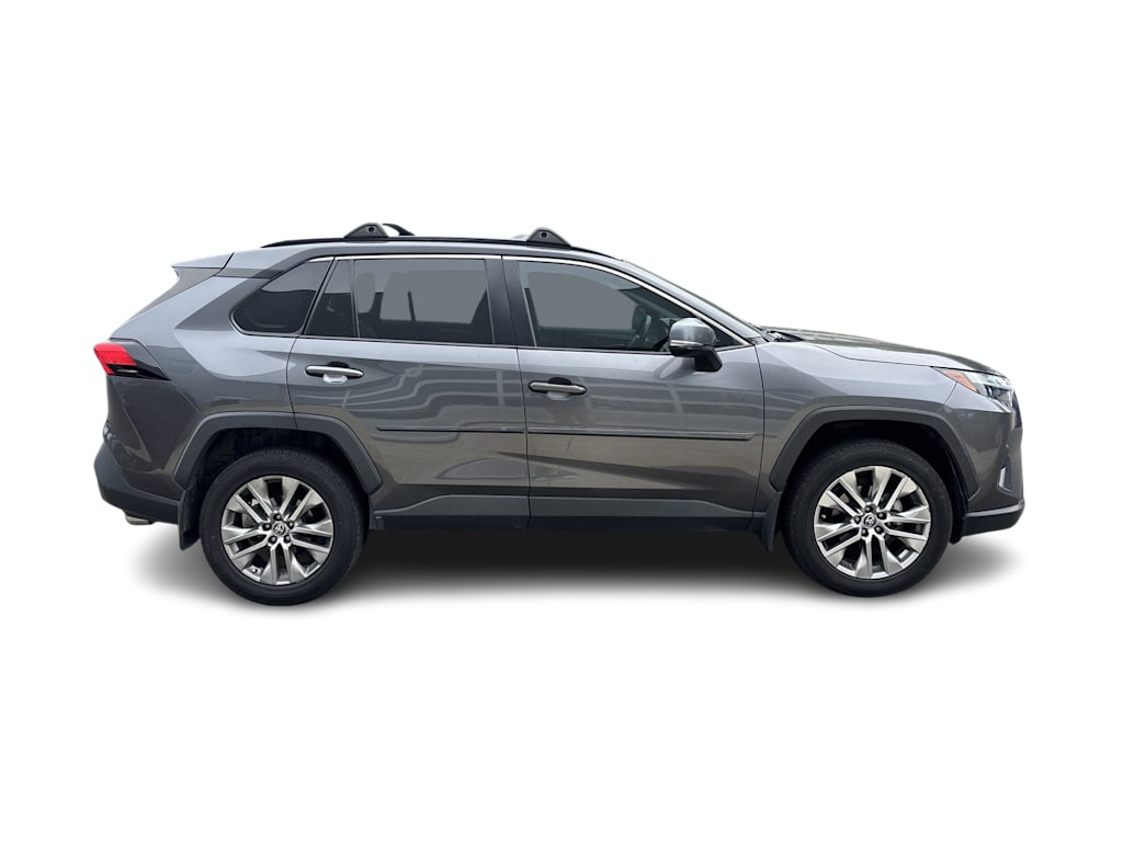 Thumbnail: 2022 Toyota RAV4 - 9