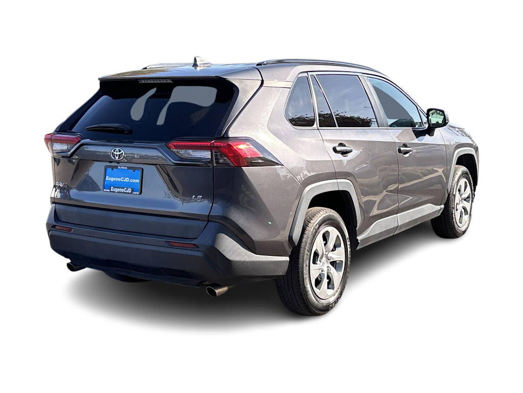 2019 Toyota RAV4 LE 13