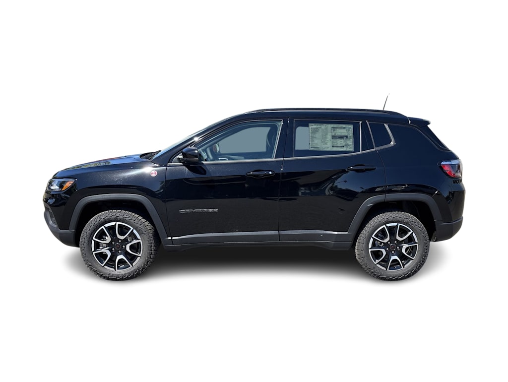 Thumbnail: 2026 Jeep Compass - 3