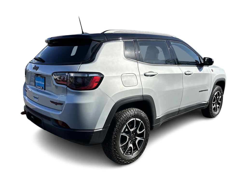 Thumbnail: 2026 Jeep Compass - 10