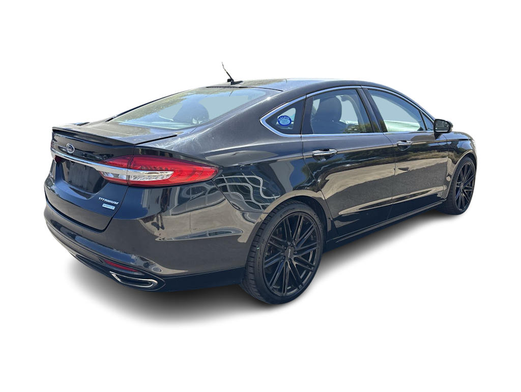 Thumbnail: 2017 Ford Fusion - 8