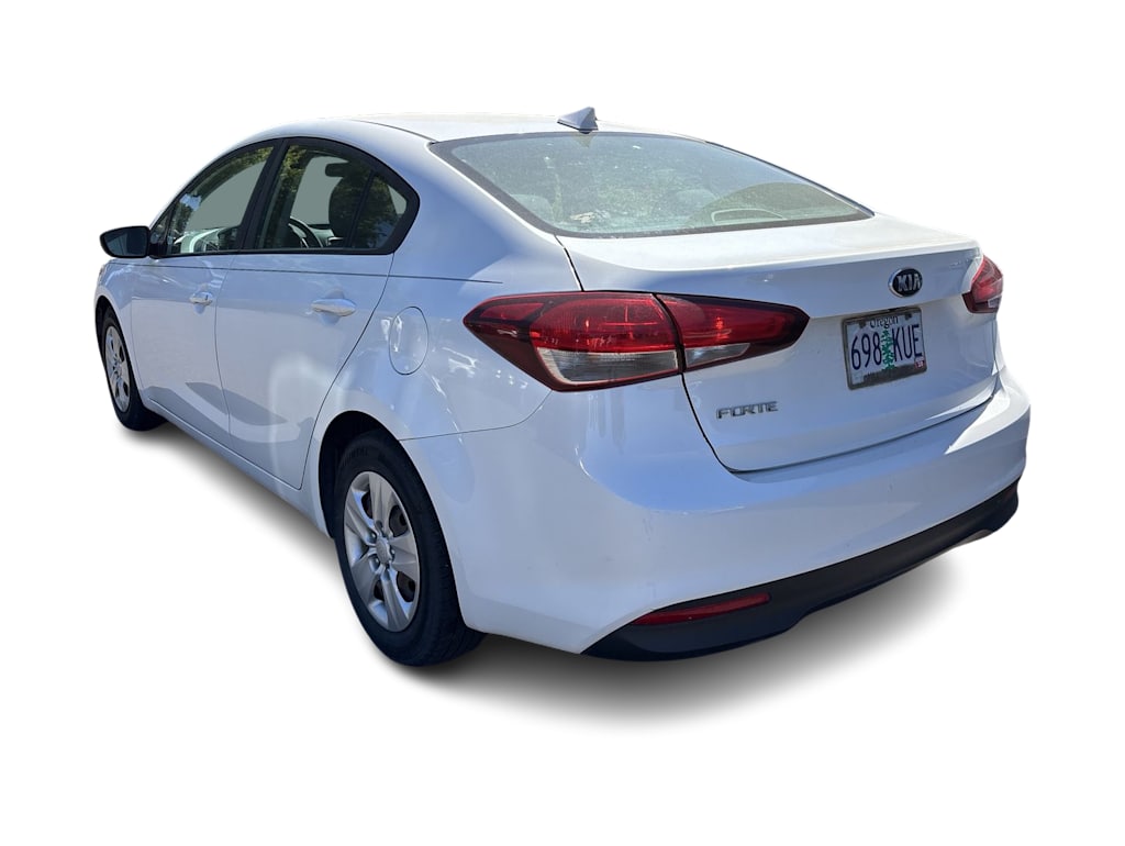 Thumbnail: 2018 Kia Forte - 3