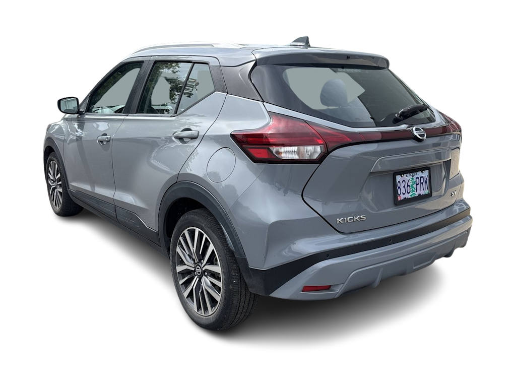 Thumbnail: 2021 Nissan Kicks - 4